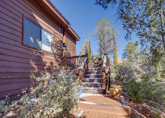 Mountain-view Deck: Bright *